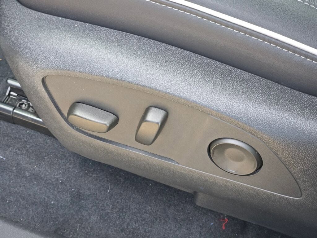 New 2025 Buick Enclave Sport Touring w/ Super Cruise Package image 27