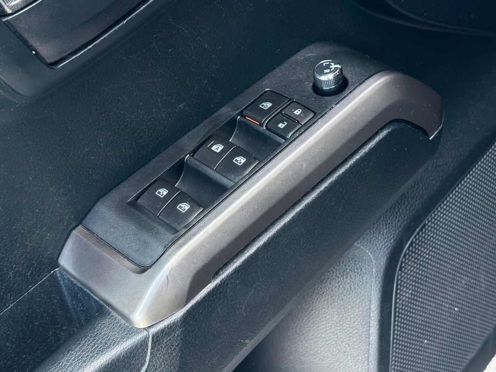 Used 2016 Toyota Tacoma SR5 w/ Towing Package RWD image 33