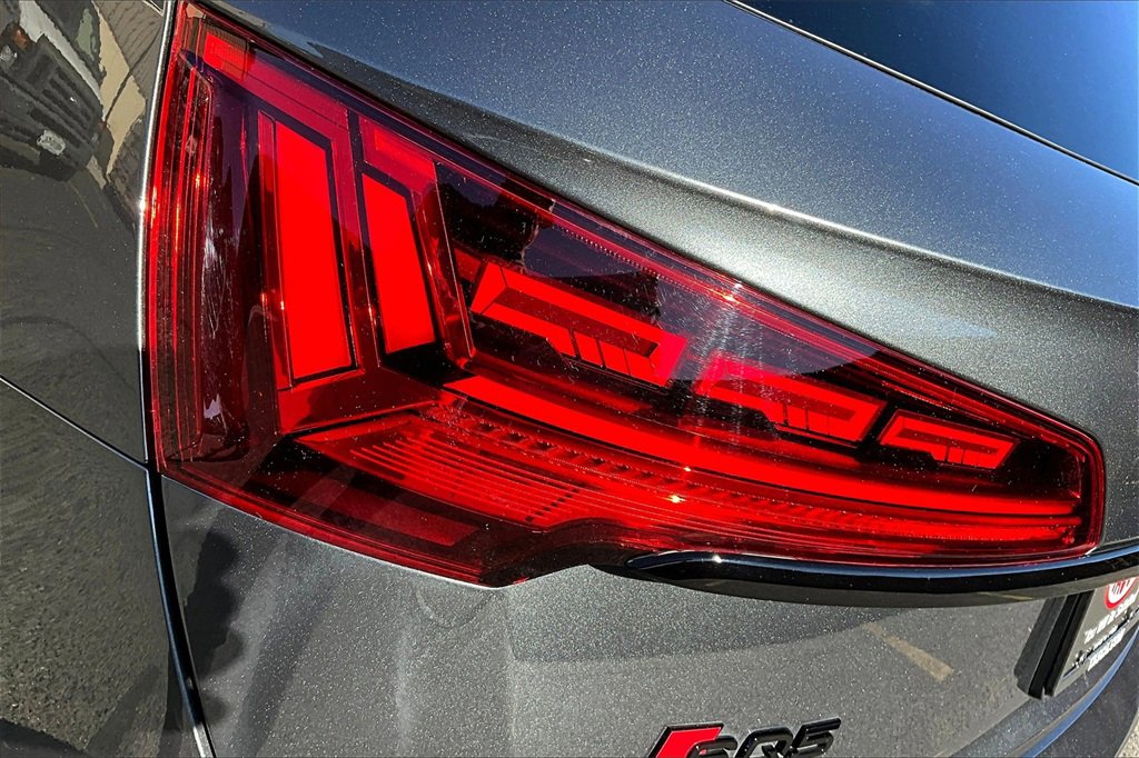 Used 2024 Audi SQ5 Prestige image 23