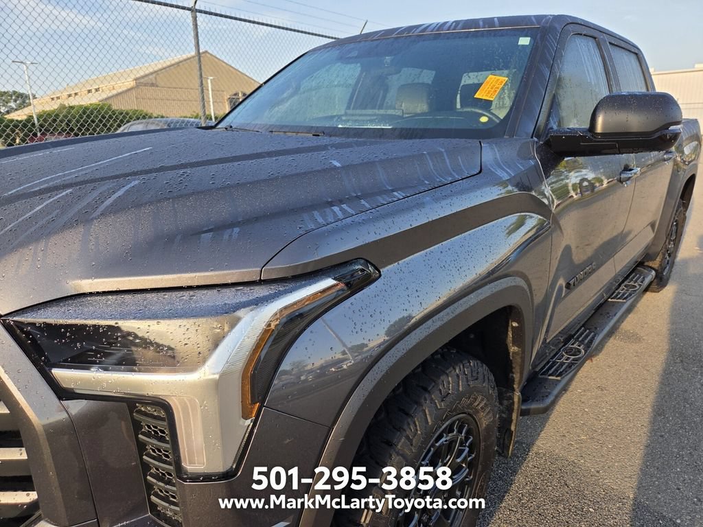Used 2026 Toyota Tundra SR5 w/ SR5 Premium Package AWD/4WD image 10