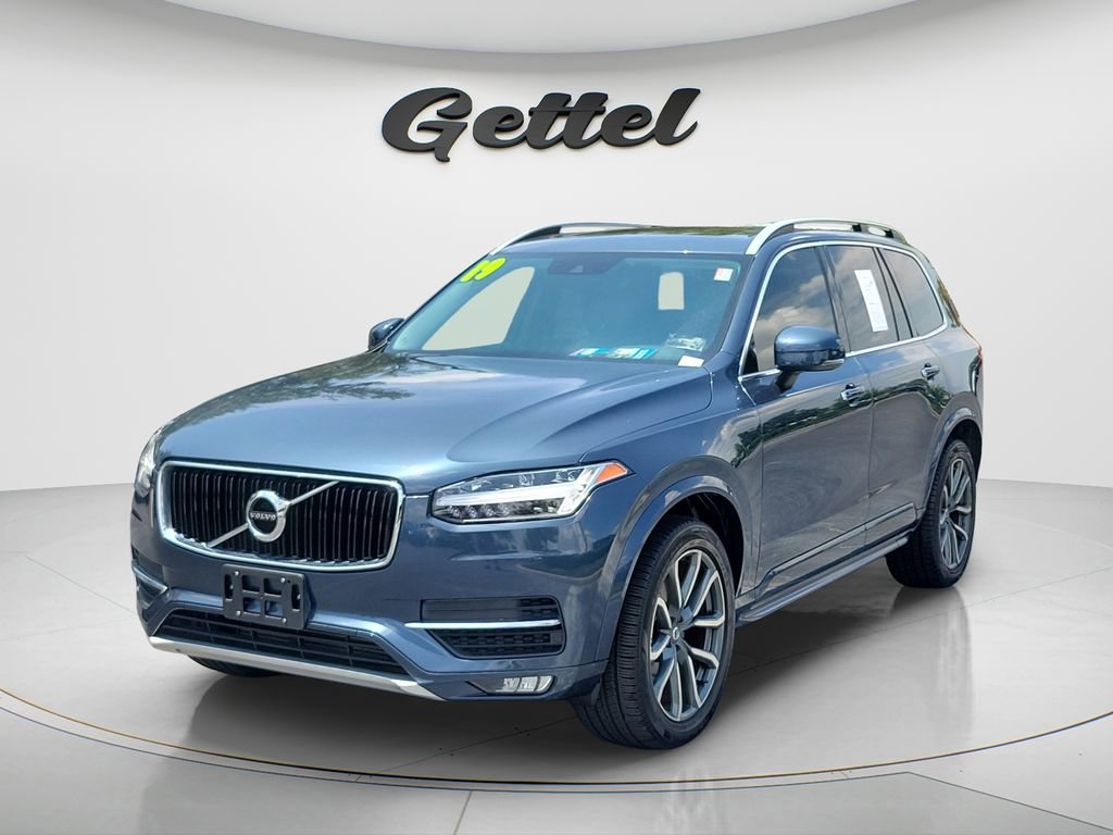 Used 2019 Volvo XC90 T5 Momentum w/ Multimedia Package AWD/4WD image 1