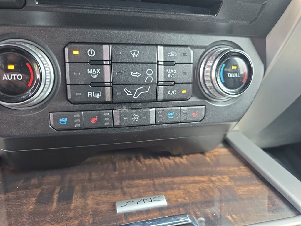 Used 2017 Ford F250 Platinum w/ Platinum Ultimate Package image 21