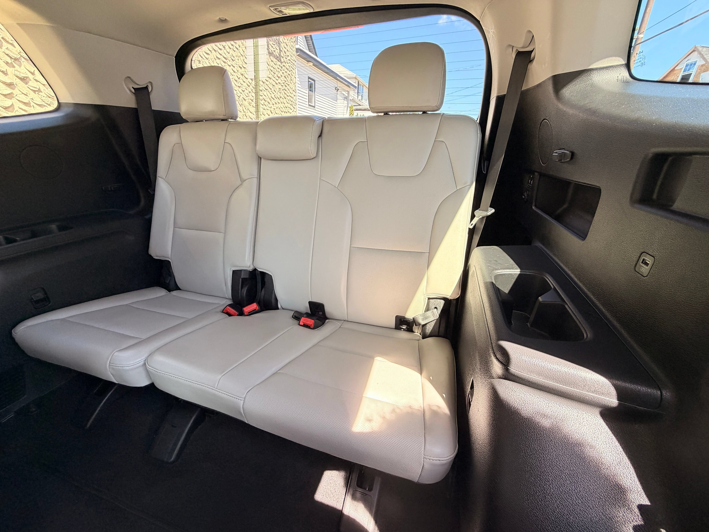 Used 2022 Kia Telluride S AWD/4WD image 19