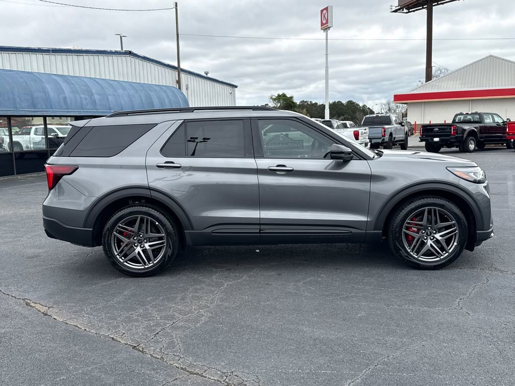Used 2026 Ford Explorer ST w/ Sun And Sound Package AWD/4WD image 8