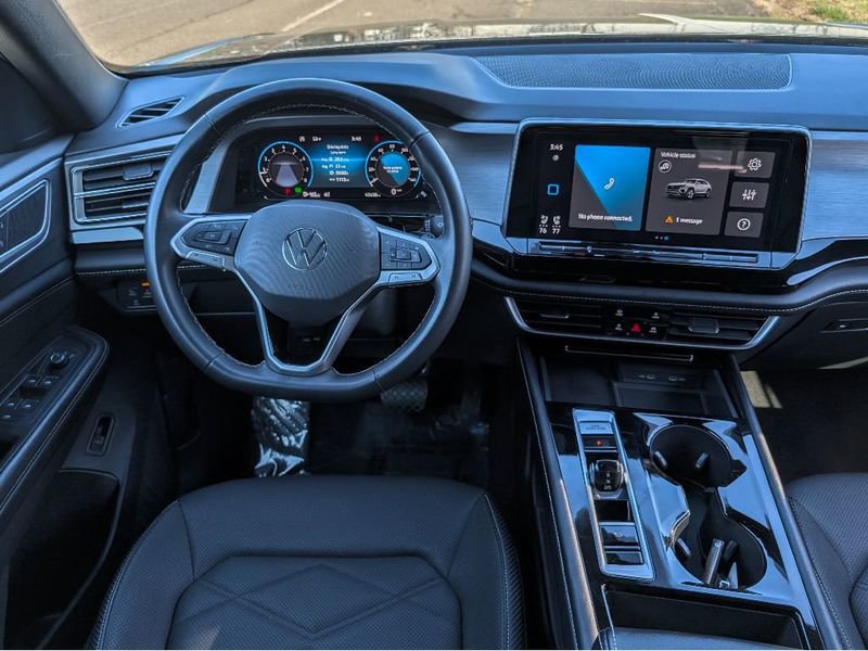 Used 2024 Volkswagen Atlas Cross Sport SE FWD image 25
