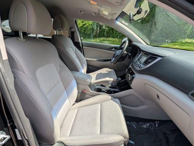 Used 2016 Hyundai Tucson Sport FWD image 12