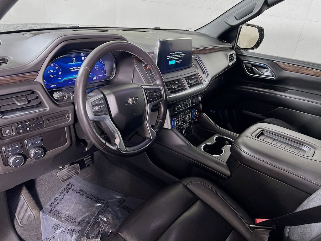 Used 2022 Chevrolet Suburban Z71 image 8