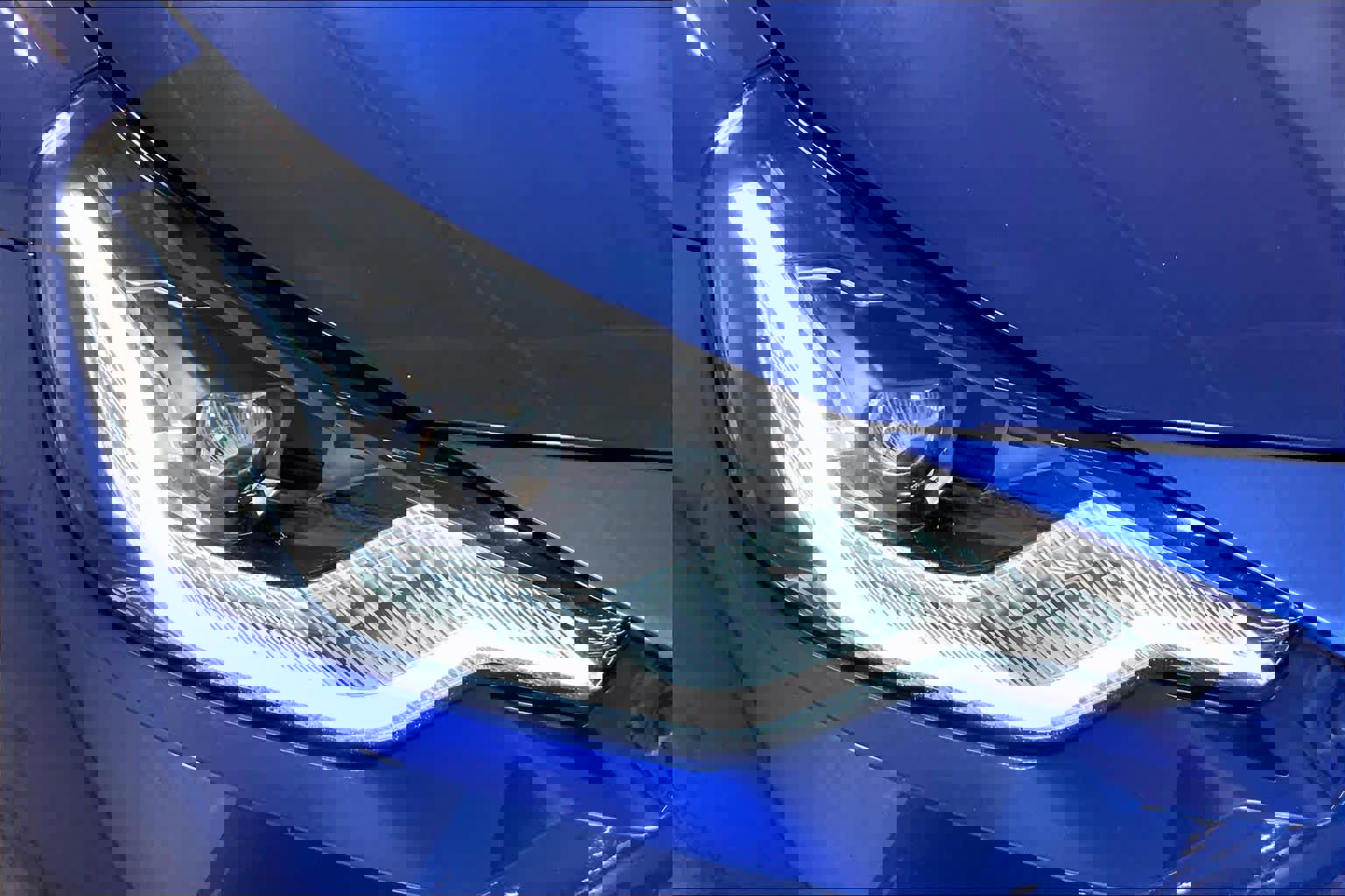 Certified 2024 BMW 230i xDrive Coupe w/ Premium Package image 28