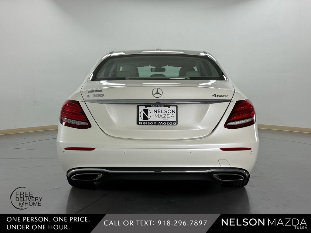 Used 2017 Mercedes-Benz E 300 4MATIC image 7