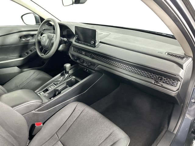 Used 2025 Honda Accord LX image 27