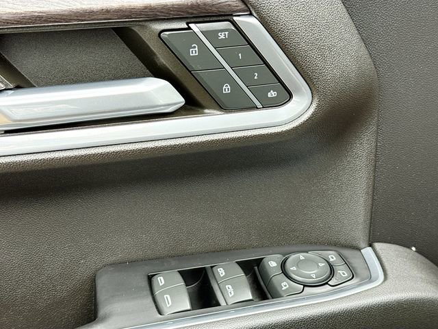 Used 2022 Chevrolet Silverado 1500 LTZ image 19
