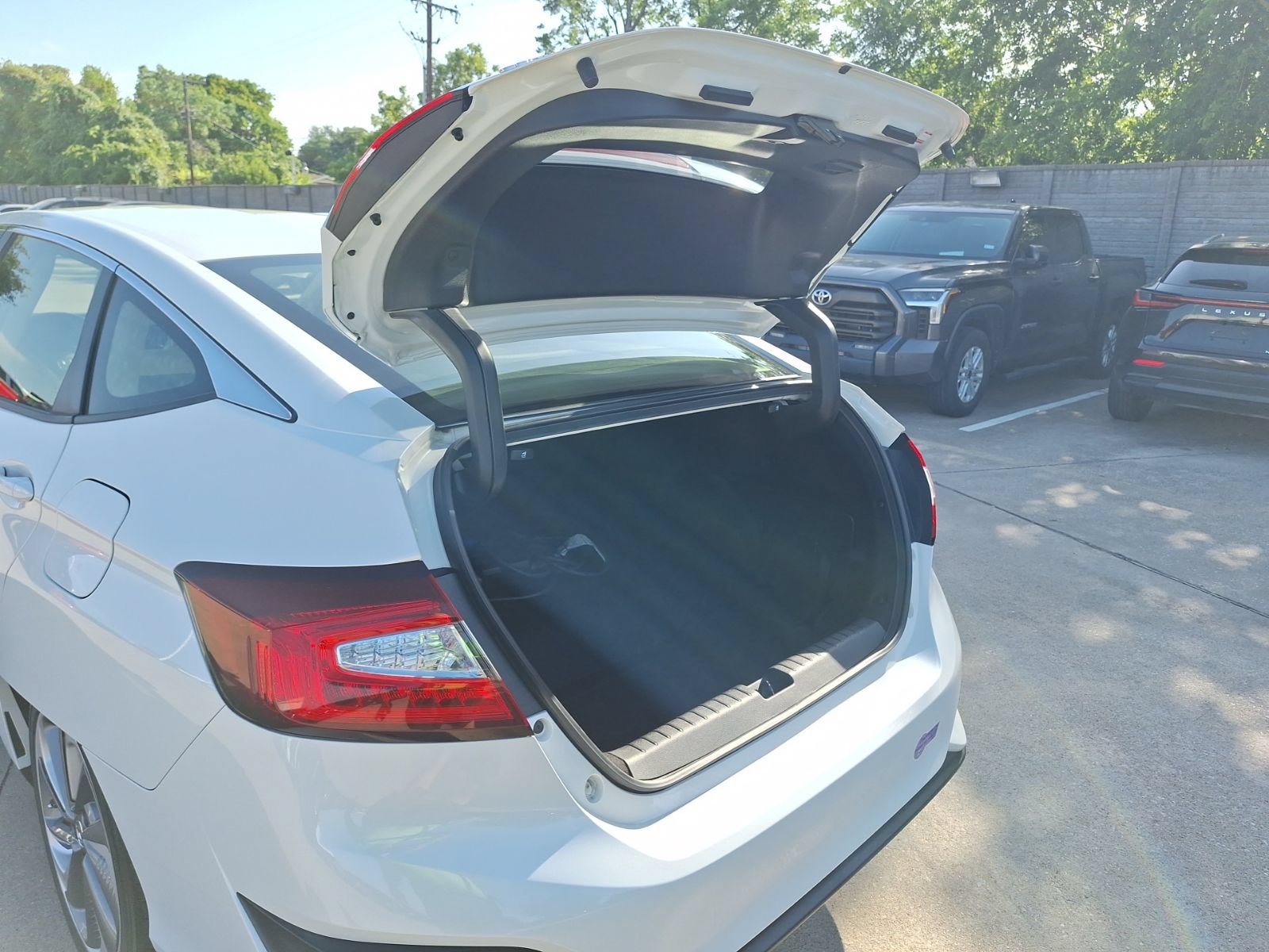 Used 2019 Honda Clarity Plug-In Hybrid image 37