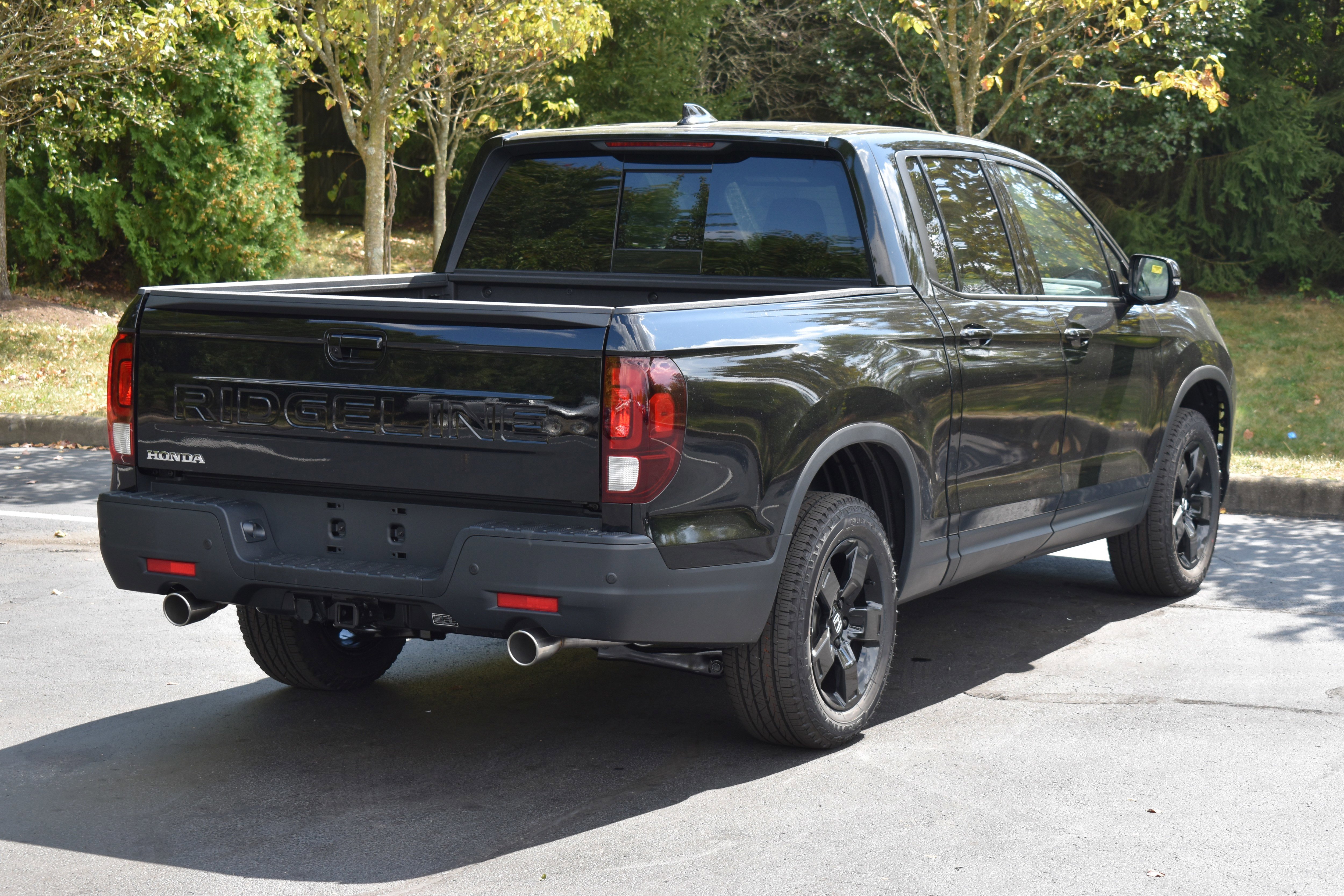 New 2026 Honda Ridgeline Black Edition image 8