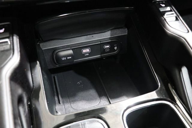 Used 2025 Kia Telluride S FWD image 29