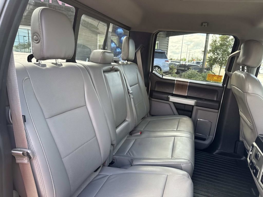 Used 2017 Ford F150 Lariat image 11