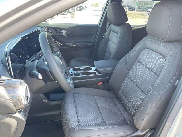 New 2026 Chevrolet Equinox LT w/ LPO, Floor Liner Package image 11