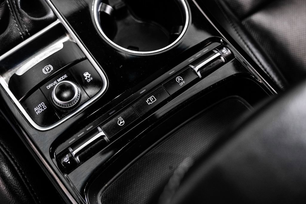 Used 2022 Kia Stinger GT-Line w/ Sun & Sound Package image 24