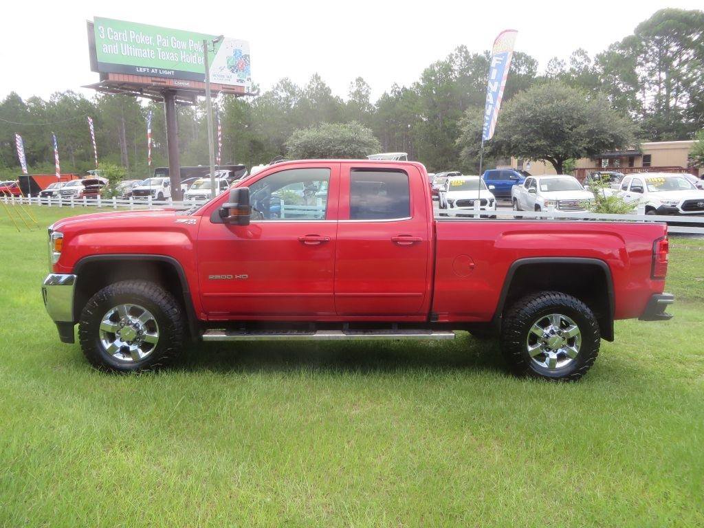 Used 2019 GMC Sierra 2500 SLE AWD/4WD image 1