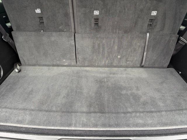 Used 2024 Jeep Wagoneer Series II AWD/4WD image 18