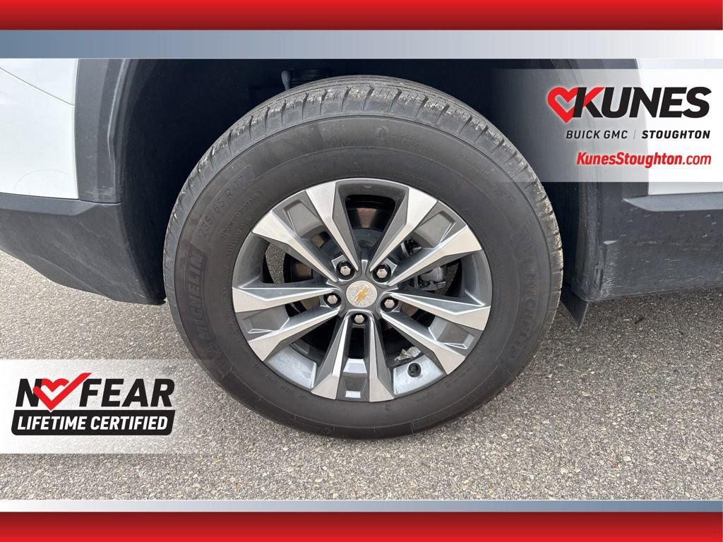 Used 2026 Chevrolet Equinox LT AWD/4WD image 14