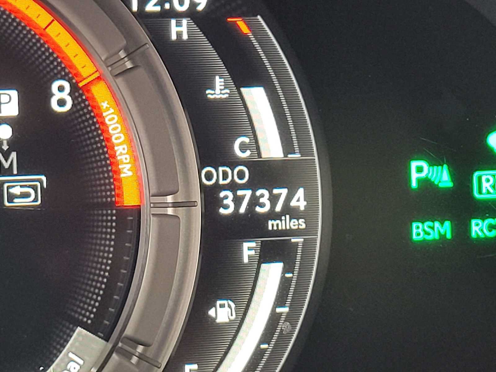 Used 2018 Lexus LC 500h w/ Performance Package RWD image 22