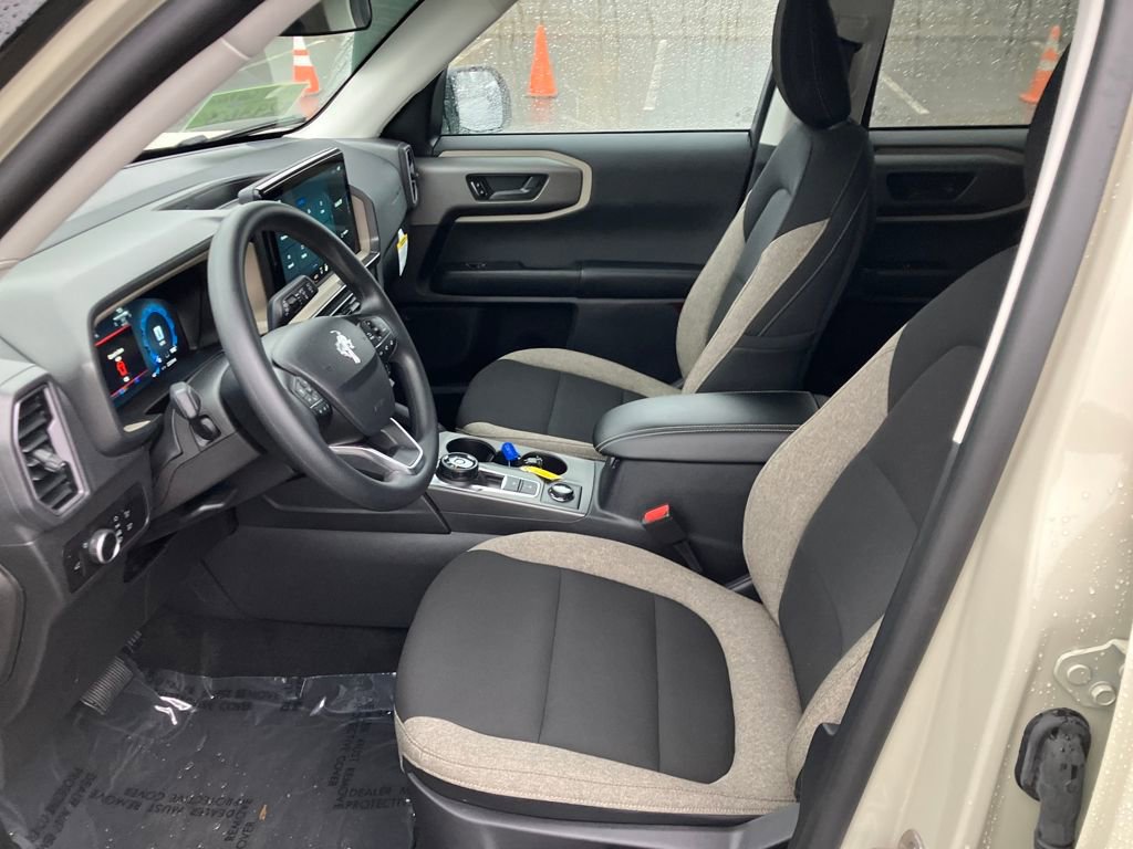 Used 2025 Ford Bronco Sport Big Bend image 5