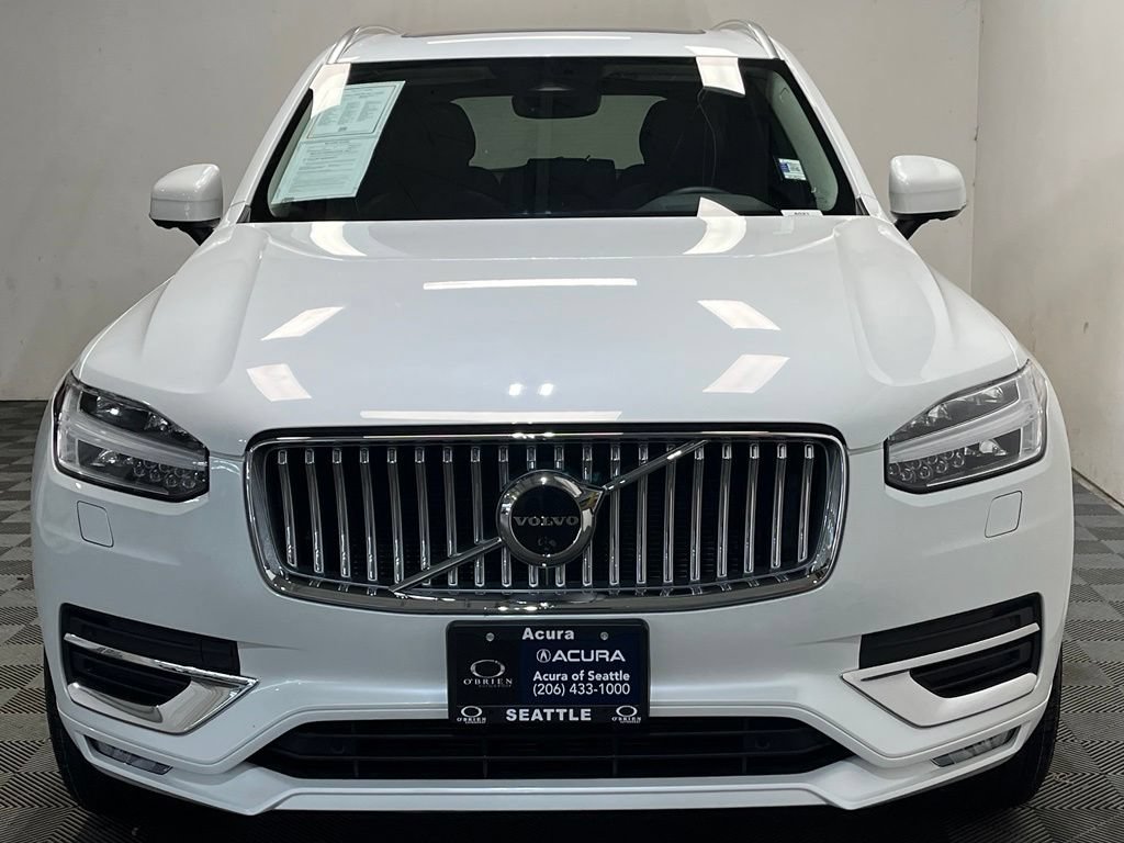 Used 2023 Volvo XC90 B6 Plus AWD/4WD image 2
