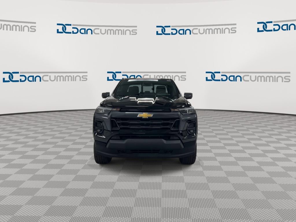 New 2026 Chevrolet Colorado LT image 3