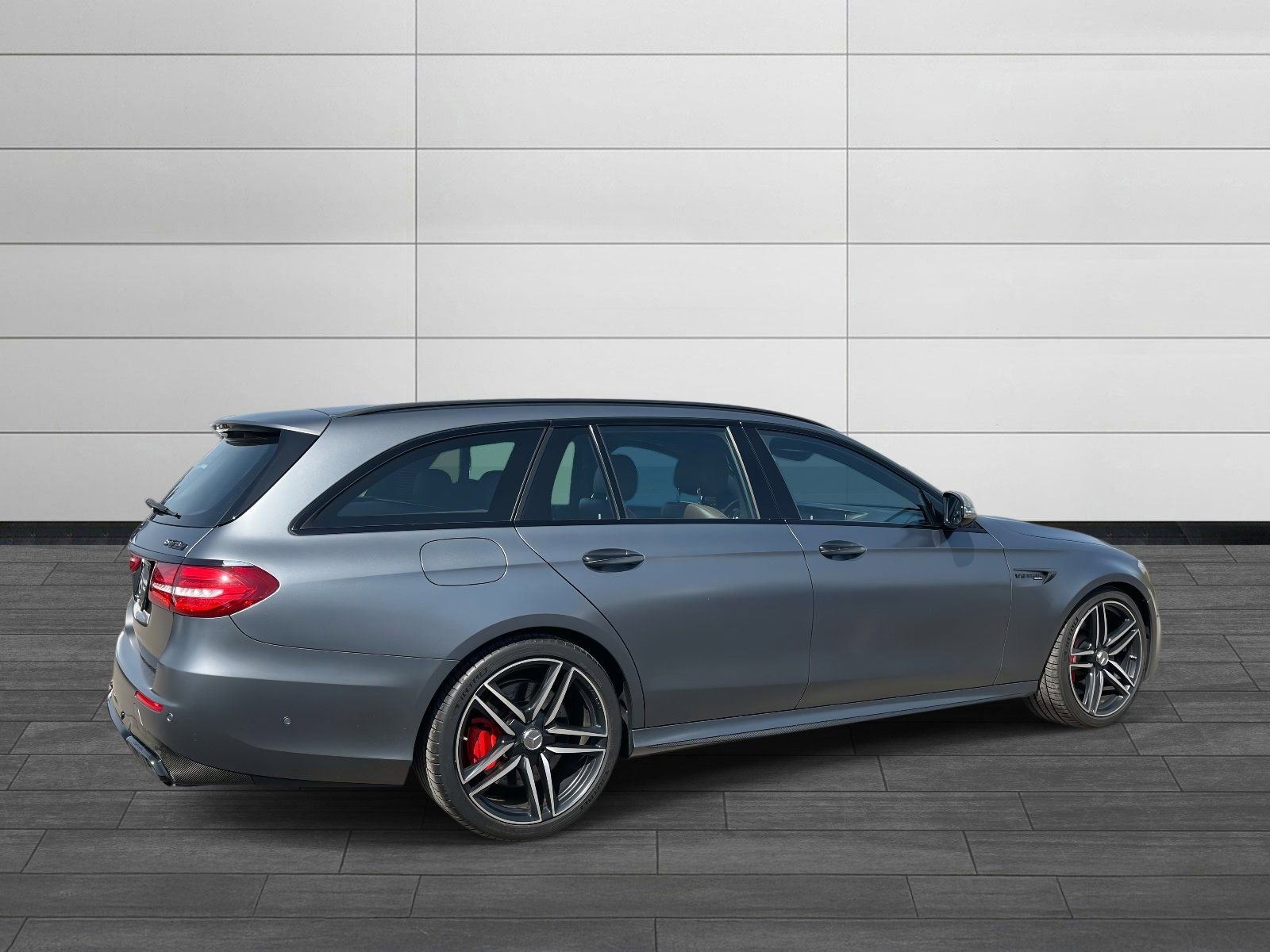 Certified 2019 Mercedes-Benz E 63 AMG S image 3