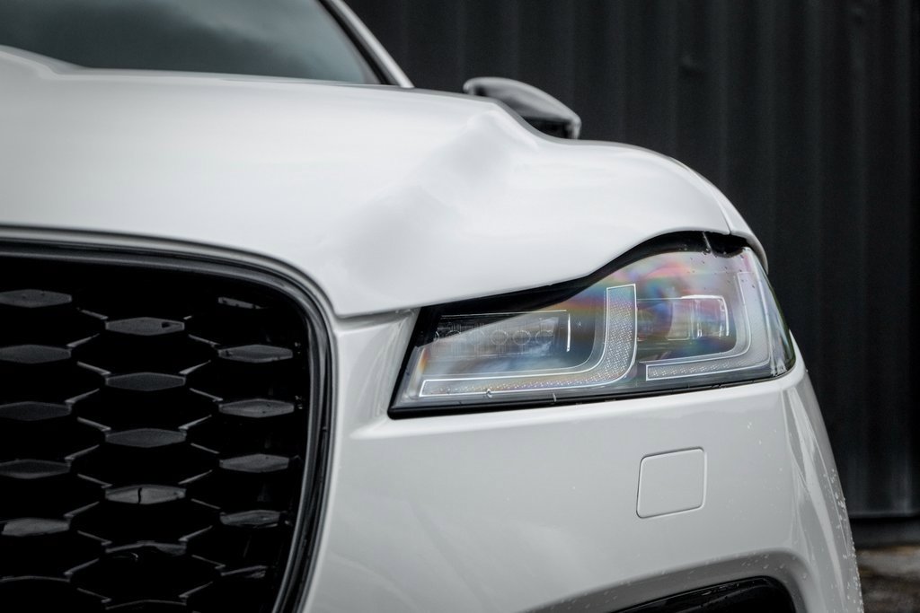 New 2026 Jaguar F-PACE R-Dynamic S image 6