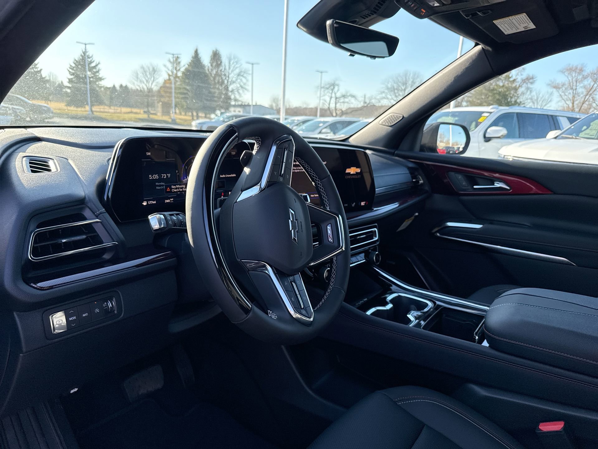 New 2026 Chevrolet Traverse Z71 w/ Enhanced Driving Package AWD/4WD image 35