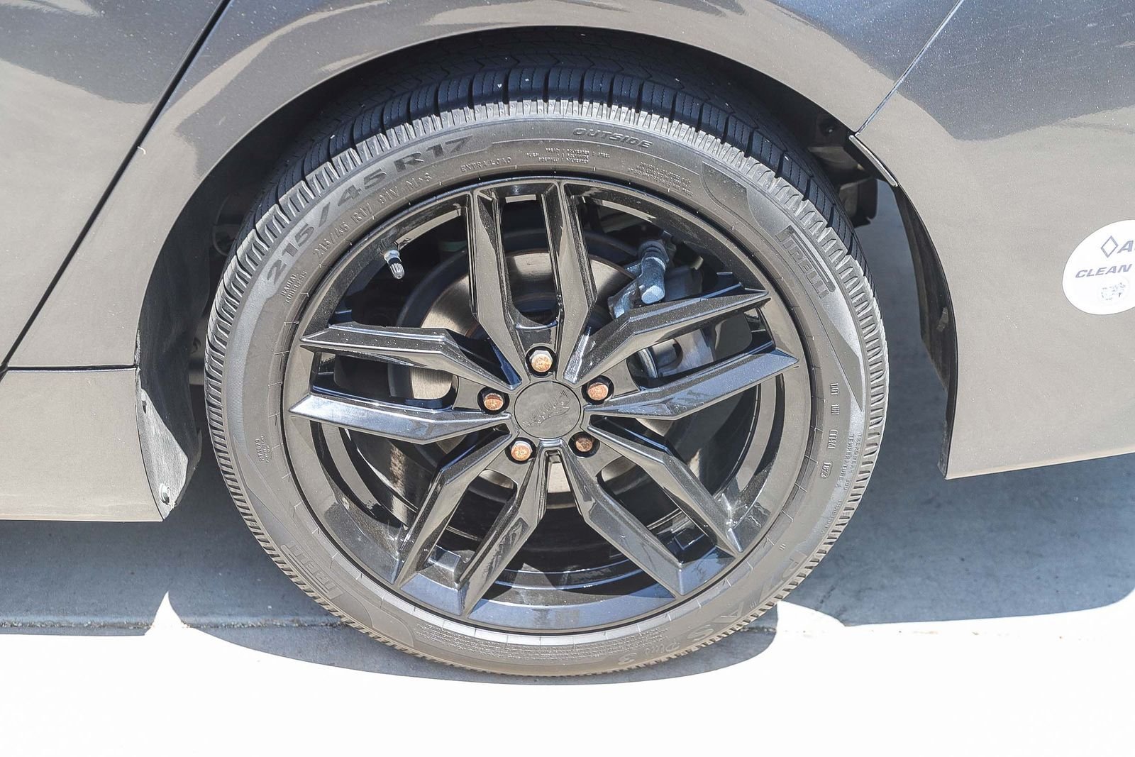 Used 2019 Toyota Prius Prime Premium FWD image 11