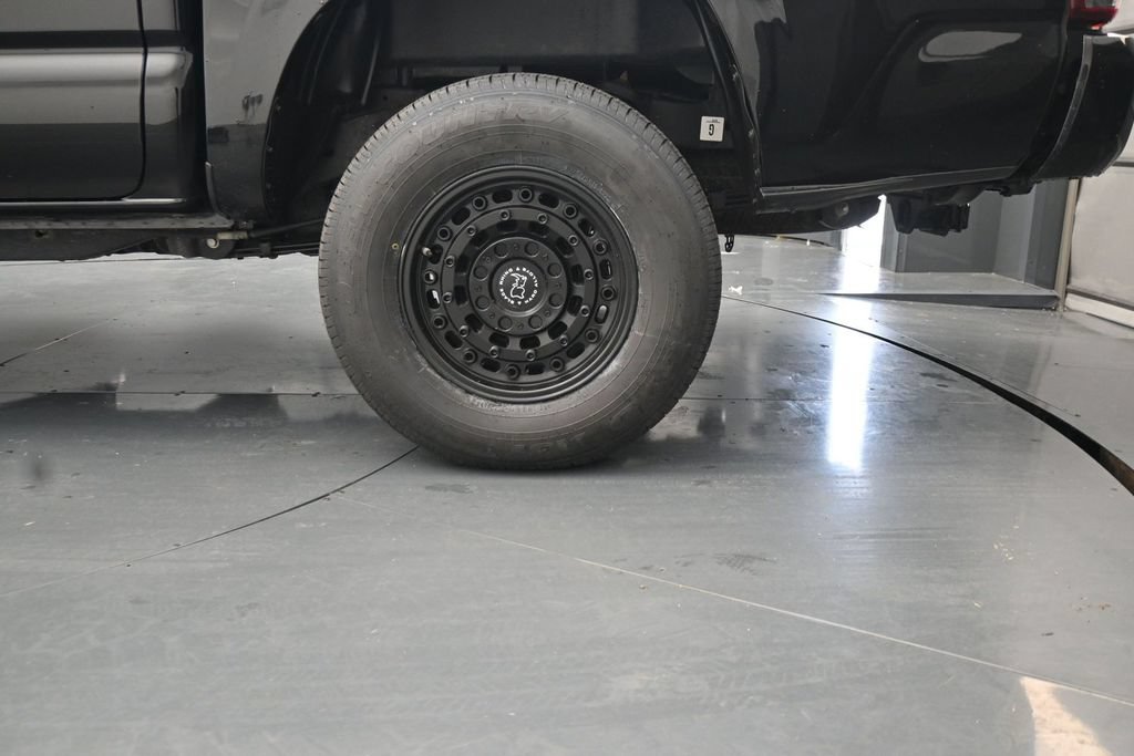 Used 2023 Toyota Tacoma SR AWD/4WD image 14