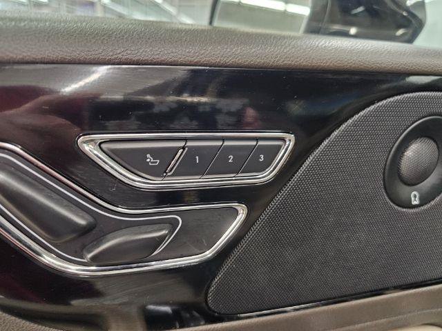 Used 2020 Lincoln Aviator Reserve w/ Equipment Group 201A AWD/4WD image 36