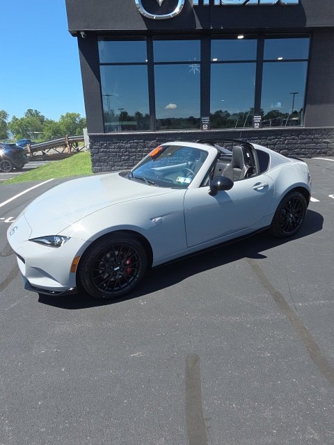 New 2026 MAZDA MX-5 Miata RF Club RWD image 15