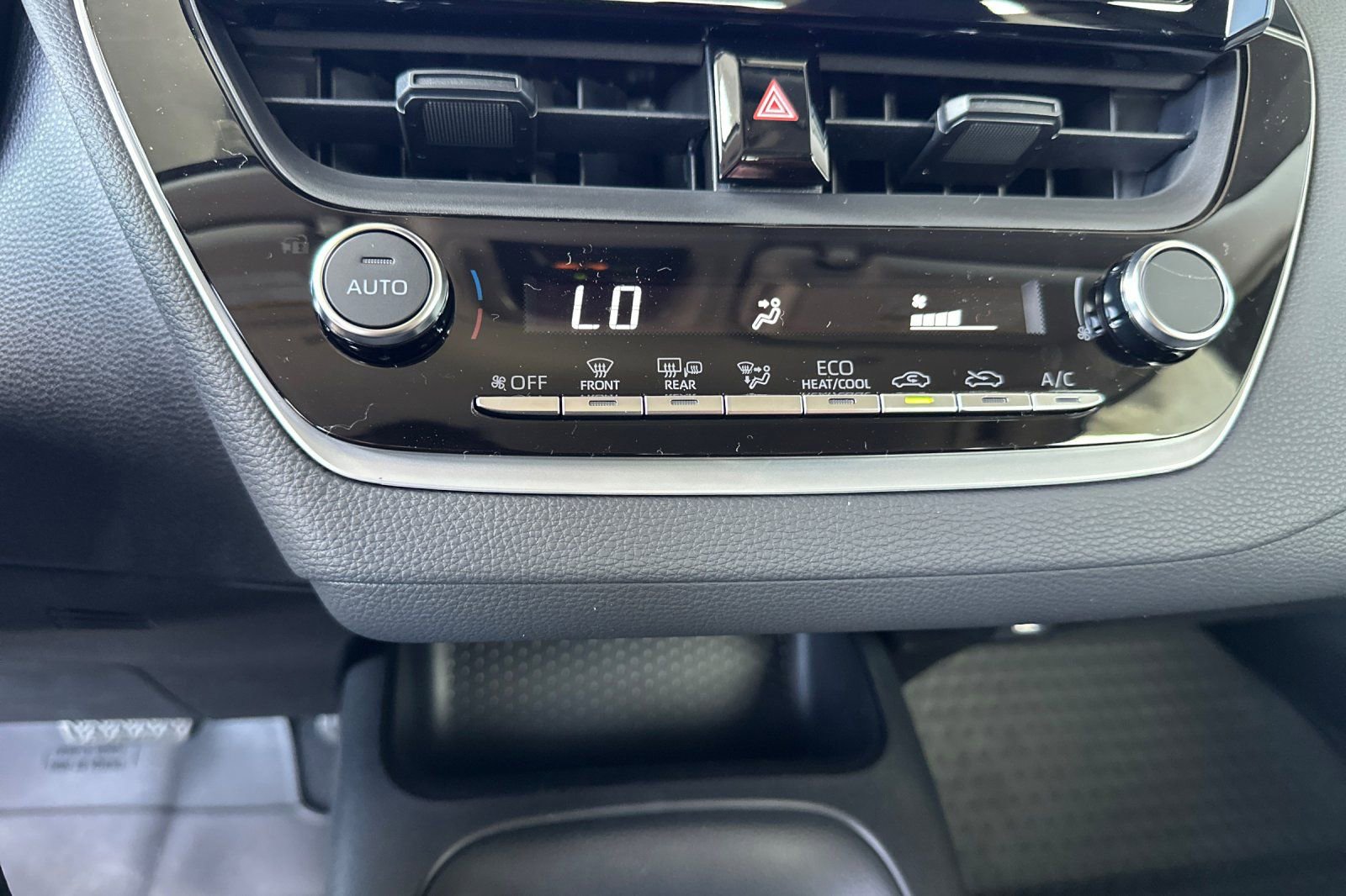 New 2026 Toyota Corolla LE FWD image 22