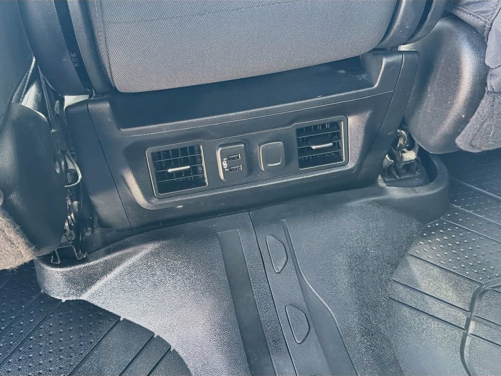 Used 2021 Chevrolet Silverado 1500 RST AWD/4WD image 28