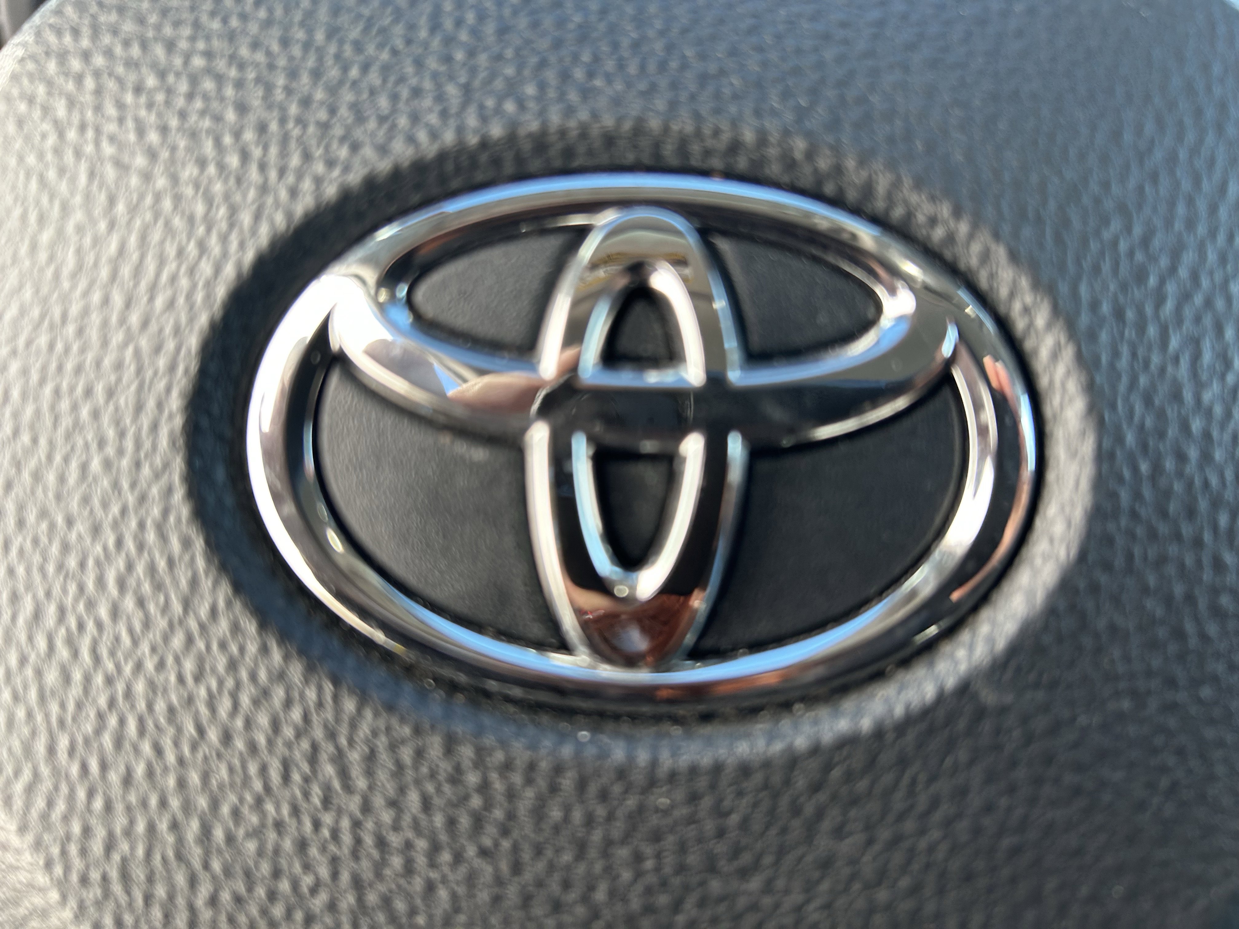 Certified 2025 Toyota RAV4 XLE image 26