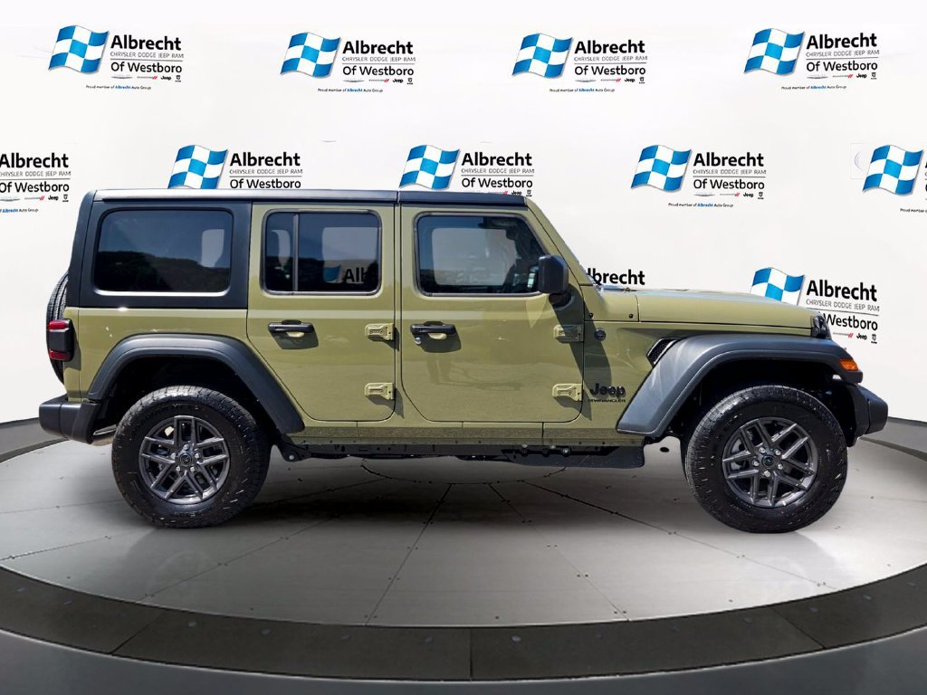 Used 2026 Jeep Wrangler Unlimited Sport AWD/4WD image 6