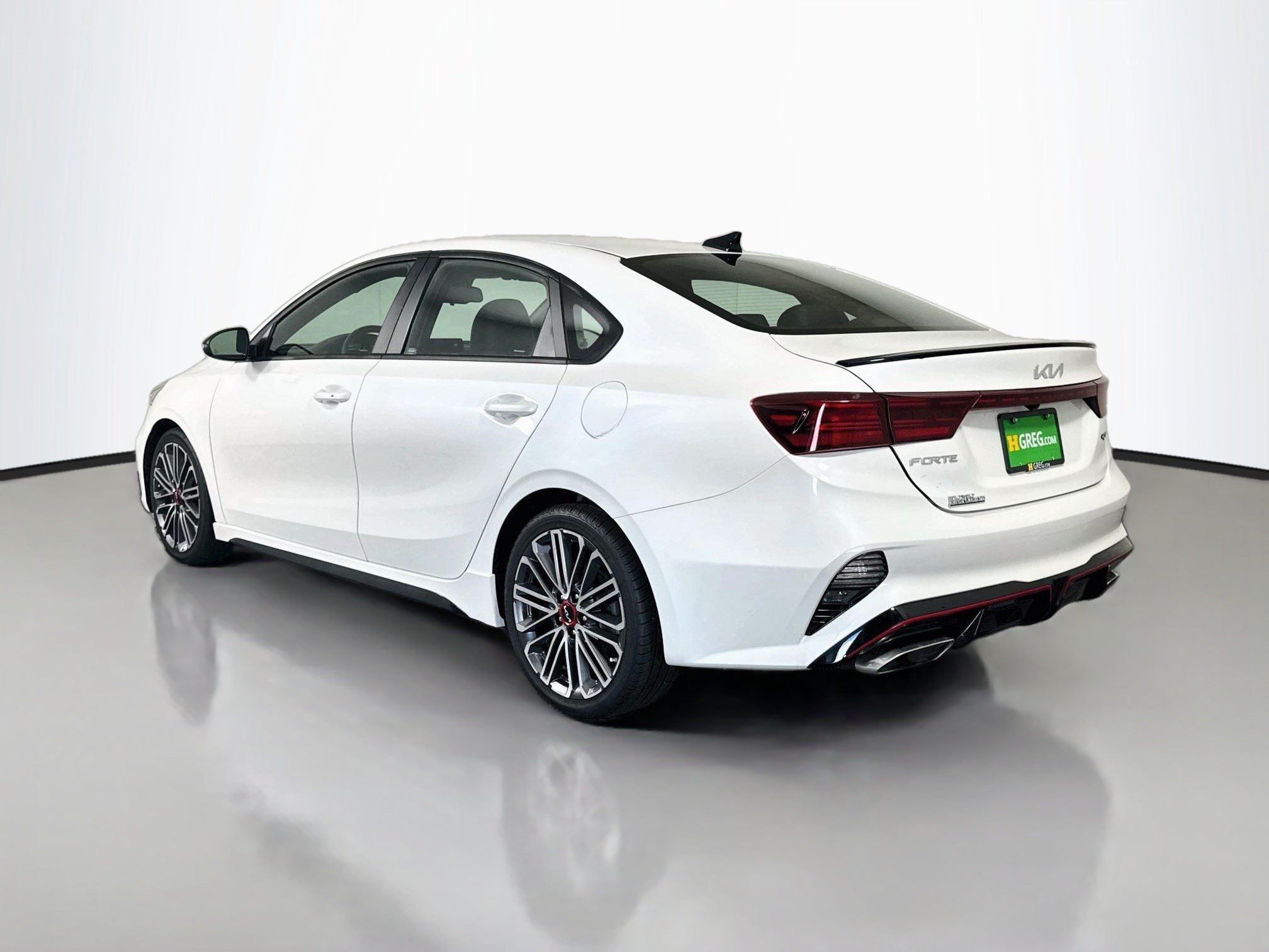 Used 2022 Kia Forte GT w/ GT Technology Package FWD image 7