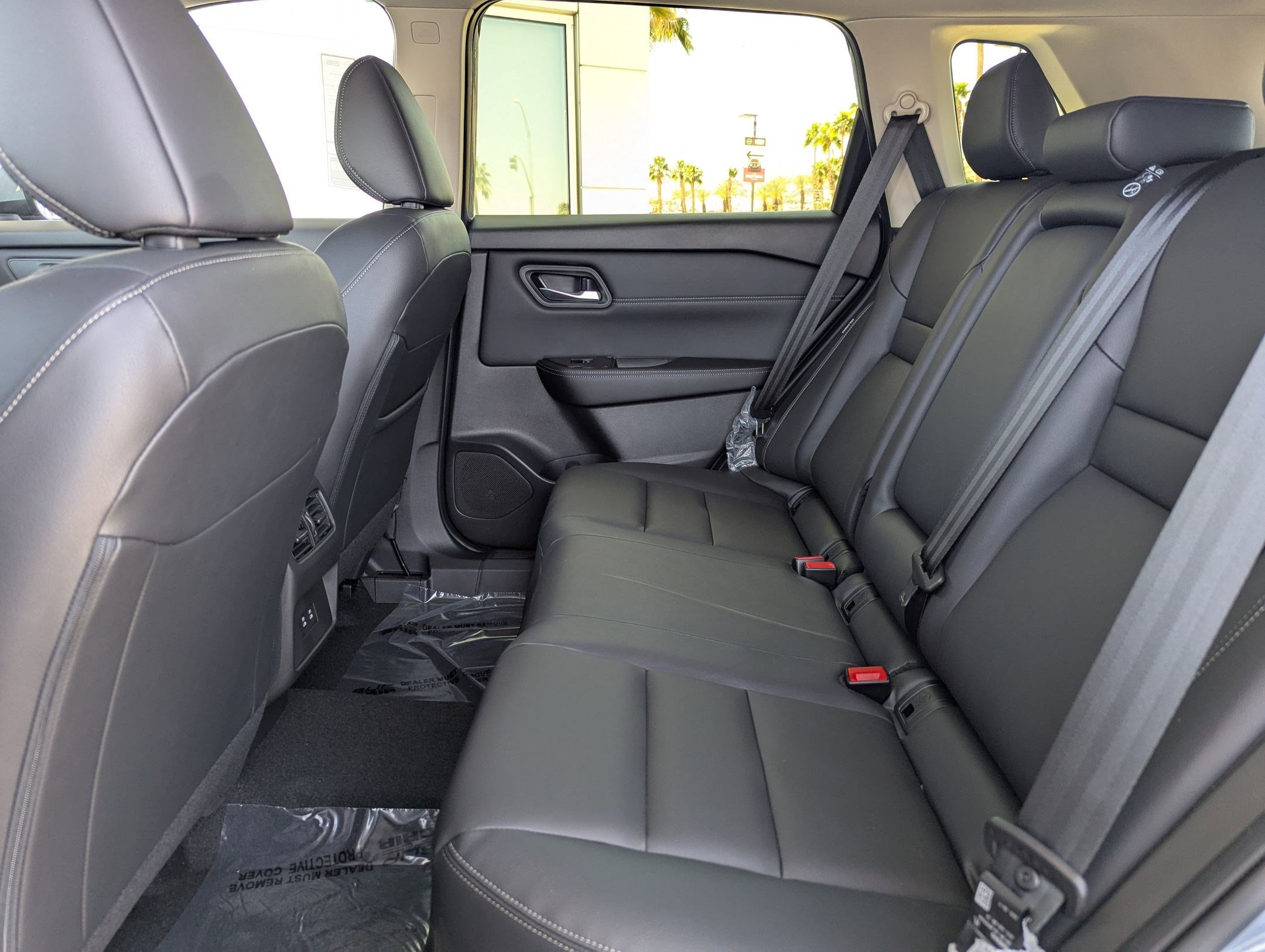New 2025 Nissan Rogue SL image 12