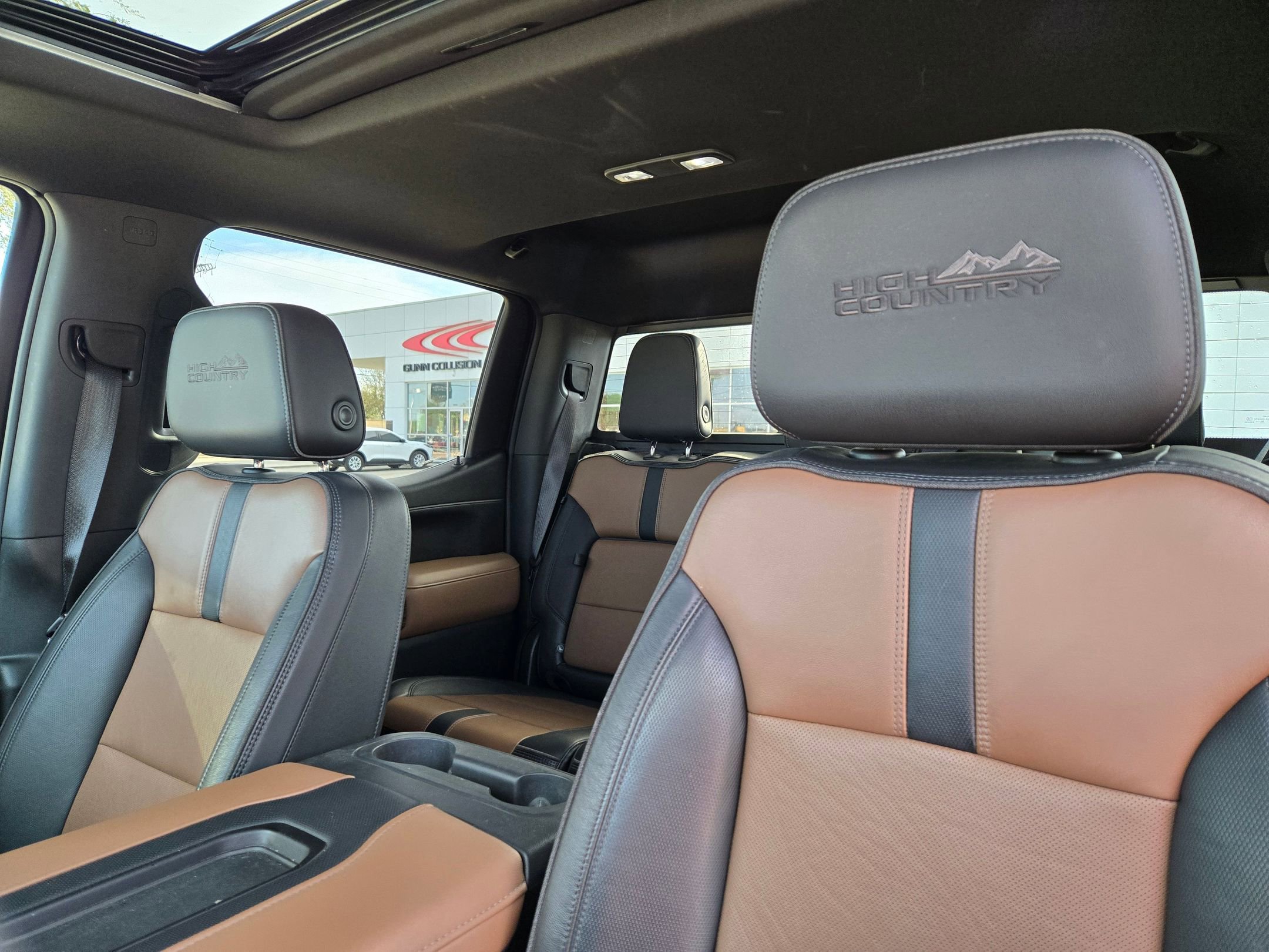 Used 2021 Chevrolet Silverado 1500 High Country w/ Technology Package image 13