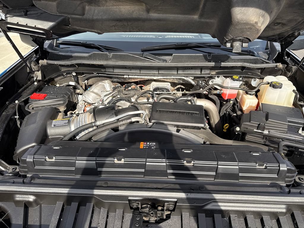 Used 2024 Chevrolet Silverado 2500 LT image 28