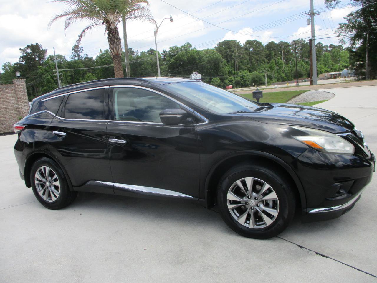 Used 2015 Nissan Murano SV w/ Cargo Package FWD image 25