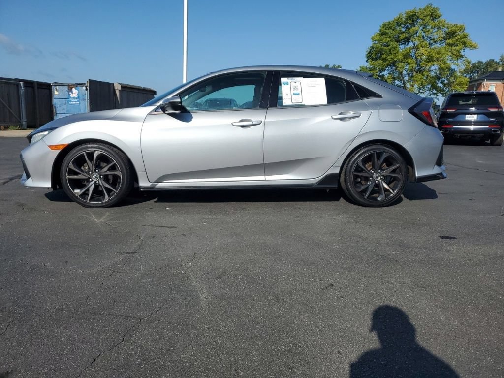 Certified 2018 Honda Civic Sport Touring image 4