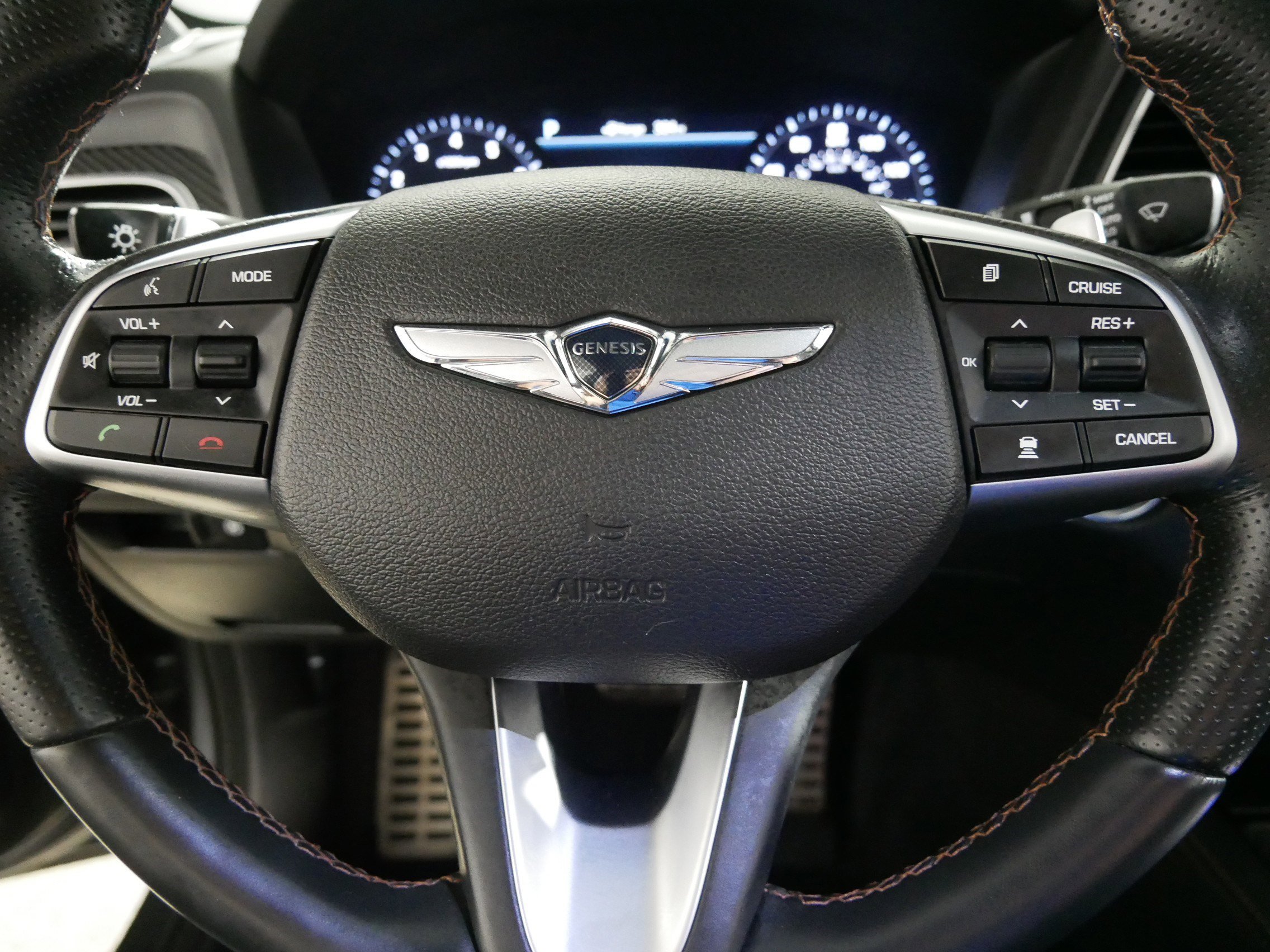 Used 2020 Genesis G80 3.3T Sport image 25