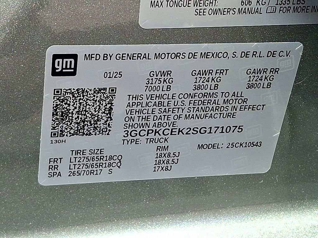 Used 2025 Chevrolet Silverado 1500 Custom Trail Boss w/ LPO, Dark Essentials Package image 27