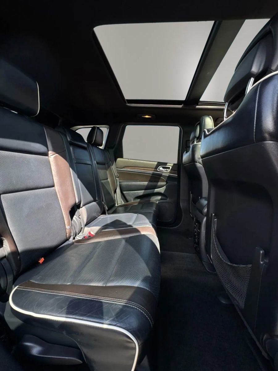 Used 2015 Jeep Grand Cherokee Overland image 15