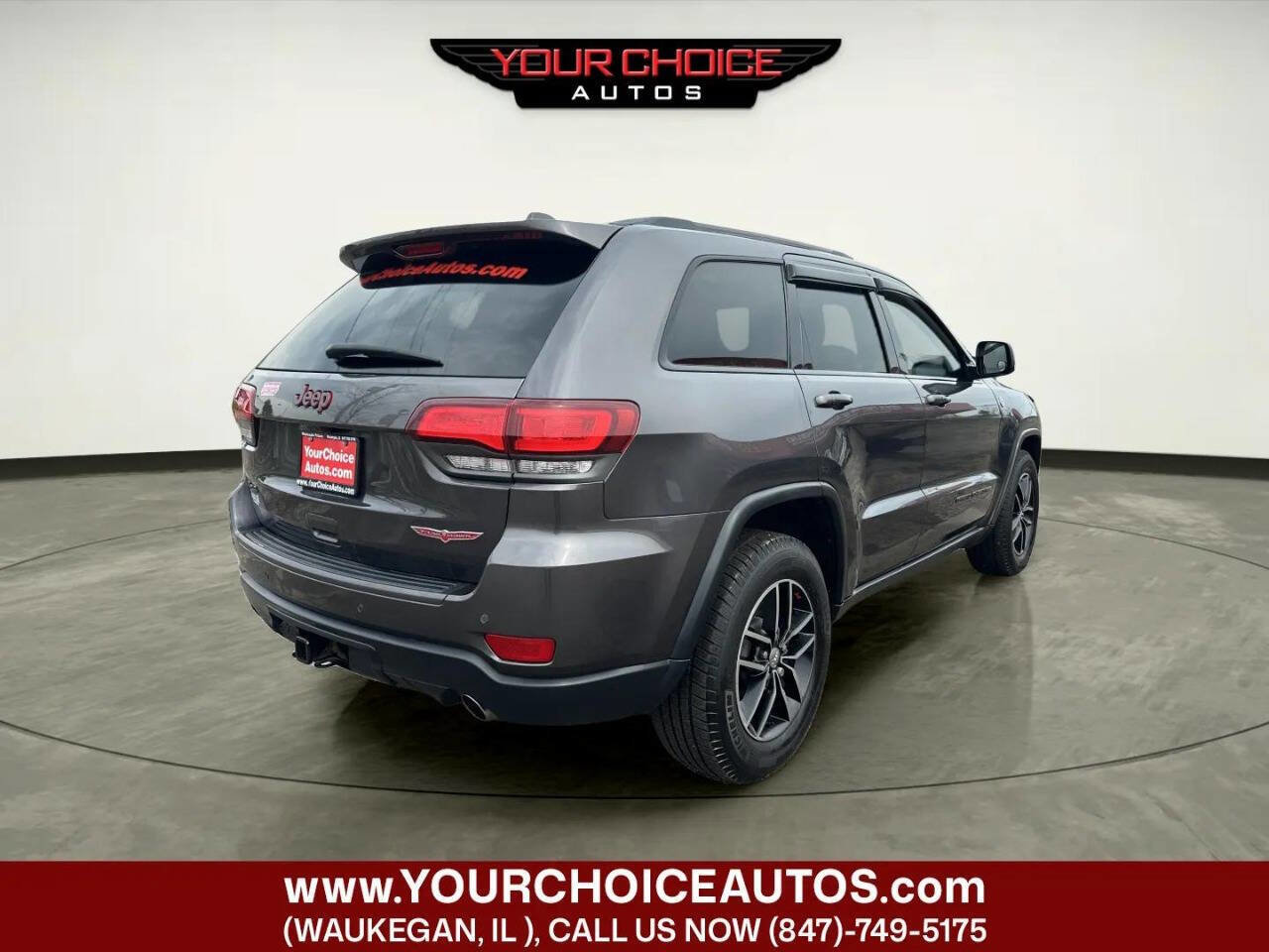 Used 2018 Jeep Grand Cherokee Trailhawk w/ Trailhawk Luxury Group AWD/4WD image 5