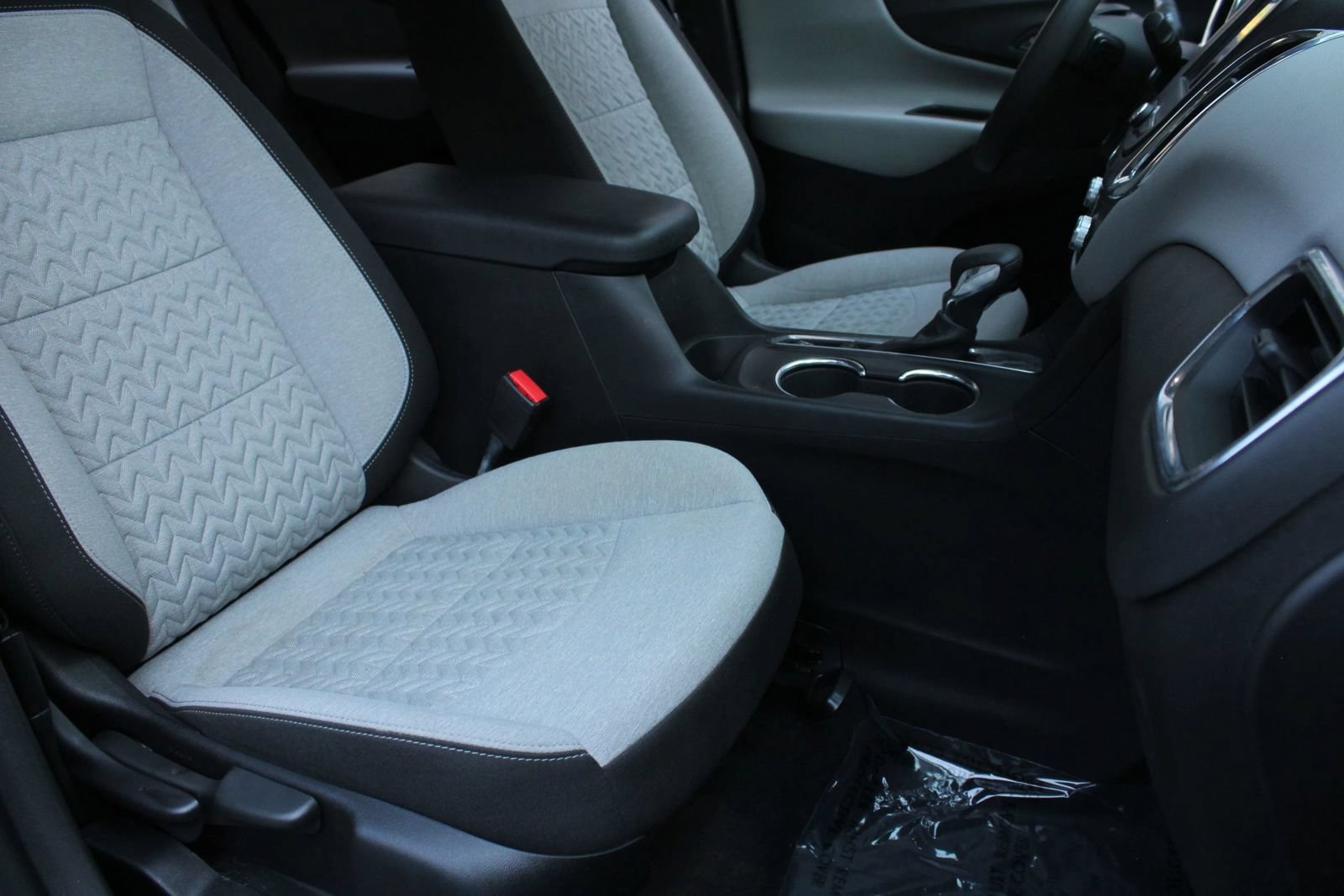 Used 2023 Chevrolet Equinox LS w/ LS Convenience Package FWD image 27